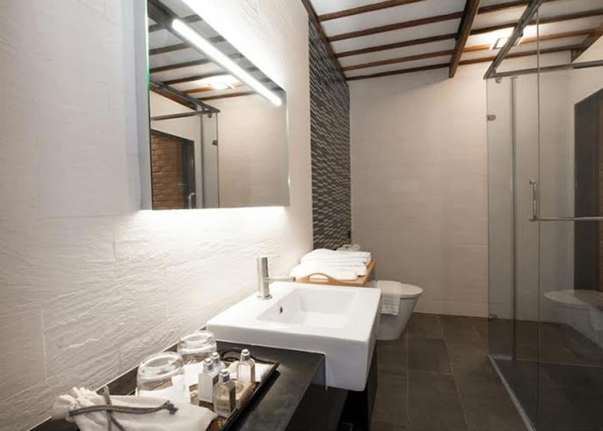 The Loft Hotel Downtown Янгон Экстерьер фото